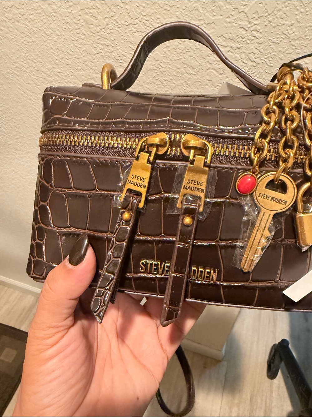 Steve Madden Dark Brown Croc-Embossed Mini Crossbody with Gold Hardware - Picture 4 of 8